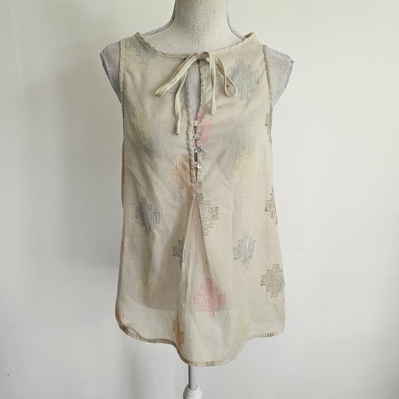 Dylan Thread Embroidered Button Tie Tank Top - Picture 3 of 9